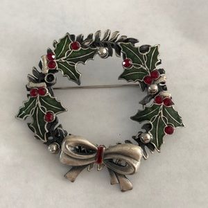 Christmas wreath pin